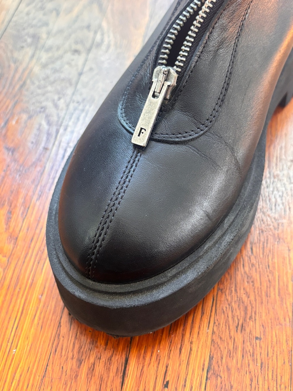 Flattered "Alma" Leather Boots - Picture 7 of 10